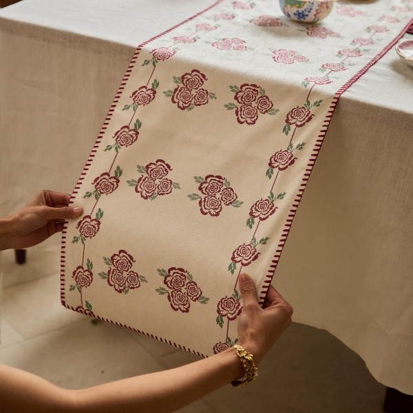 Rose Pattern Table Runner