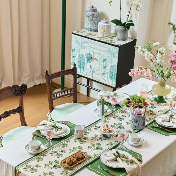 Fig Pattern Table Runner