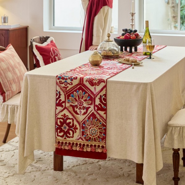 Geometric Totem Table Runner