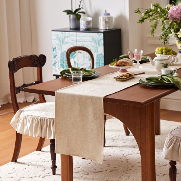 Jacquard Linen Table Runner